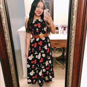Black Floral Sleeveless Maxi Dress